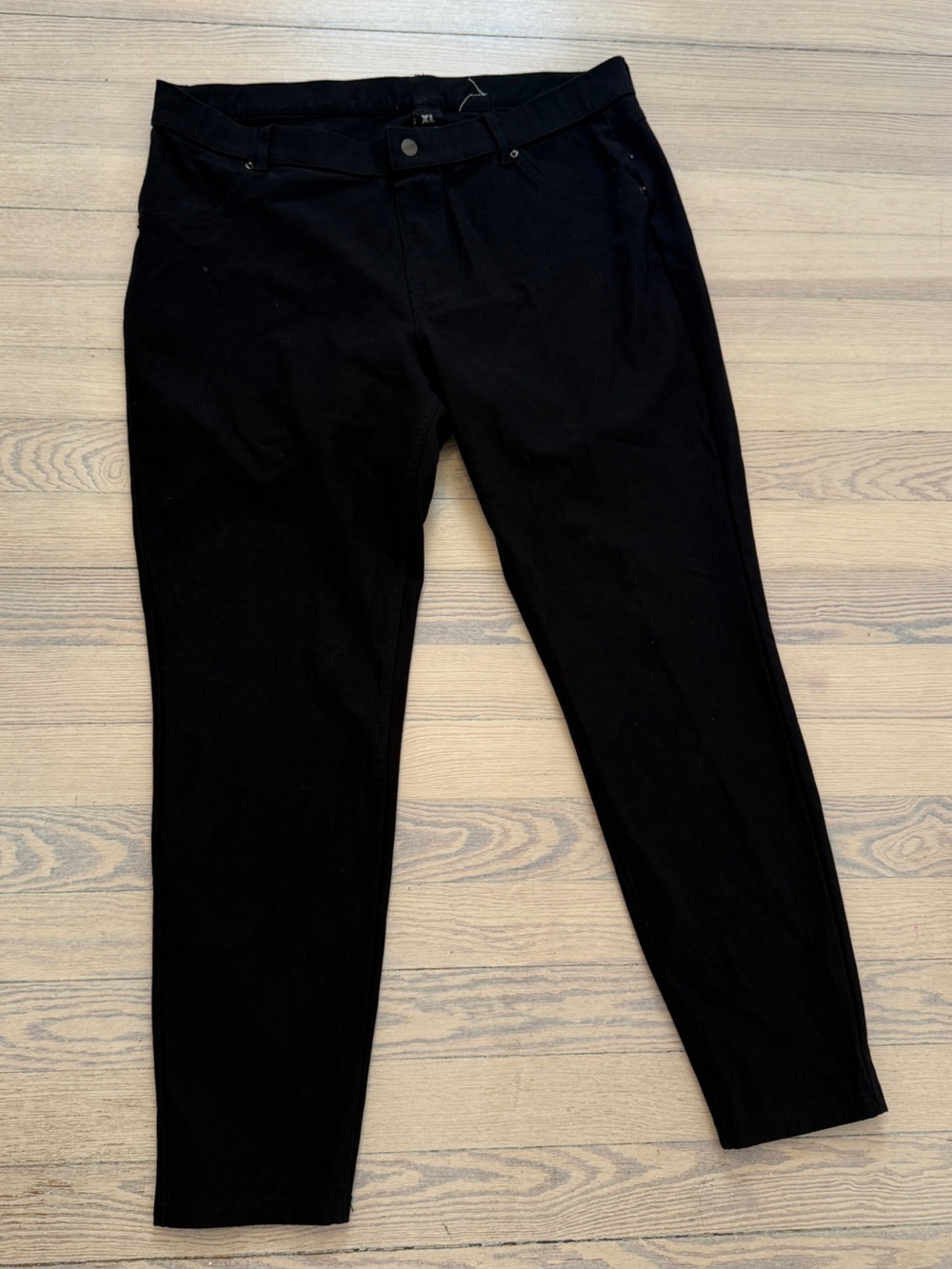 HUE Women's Black Pull On Stretch Skinny Jeans Size XL